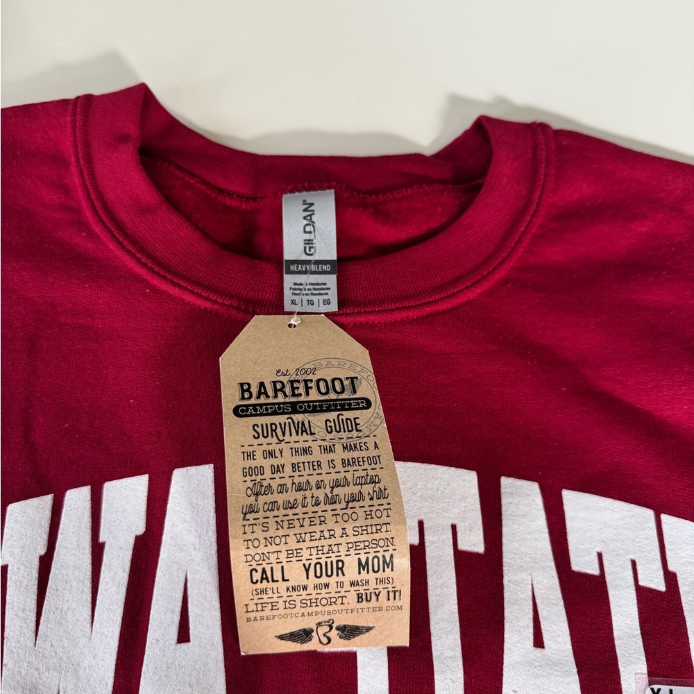 Gildan Red Crewneck Sweatshirt - Picture 4 of 4